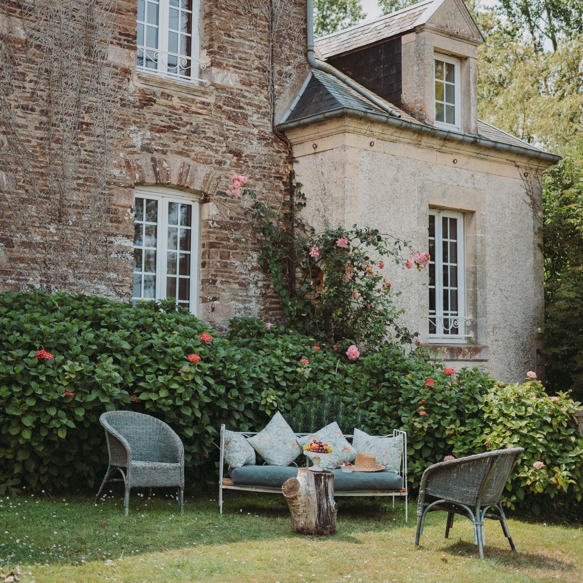 Отель Domaine De La Fauvriere Sainte-Honorine-de-Ducy Экстерьер фото